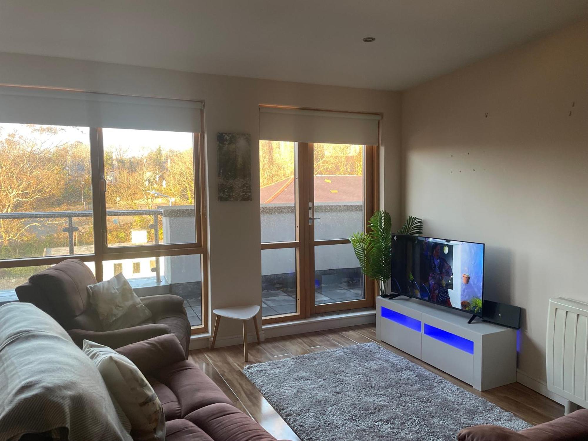 Апартаменты Courthouse View Penthouse 2 Клифден Экстерьер фото